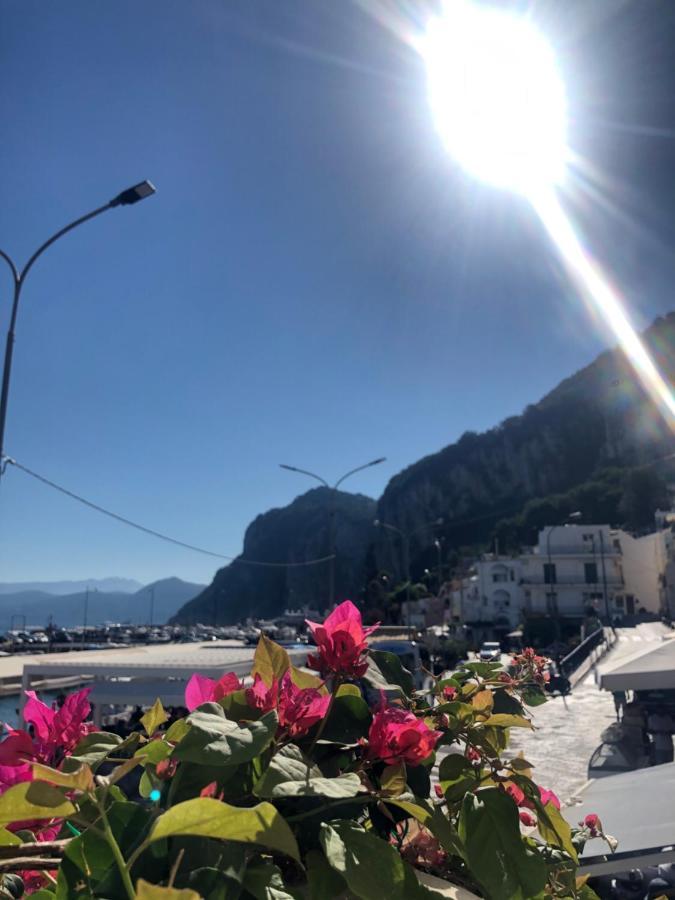 Appartement La Baia Di Napoli à Capri Extérieur photo