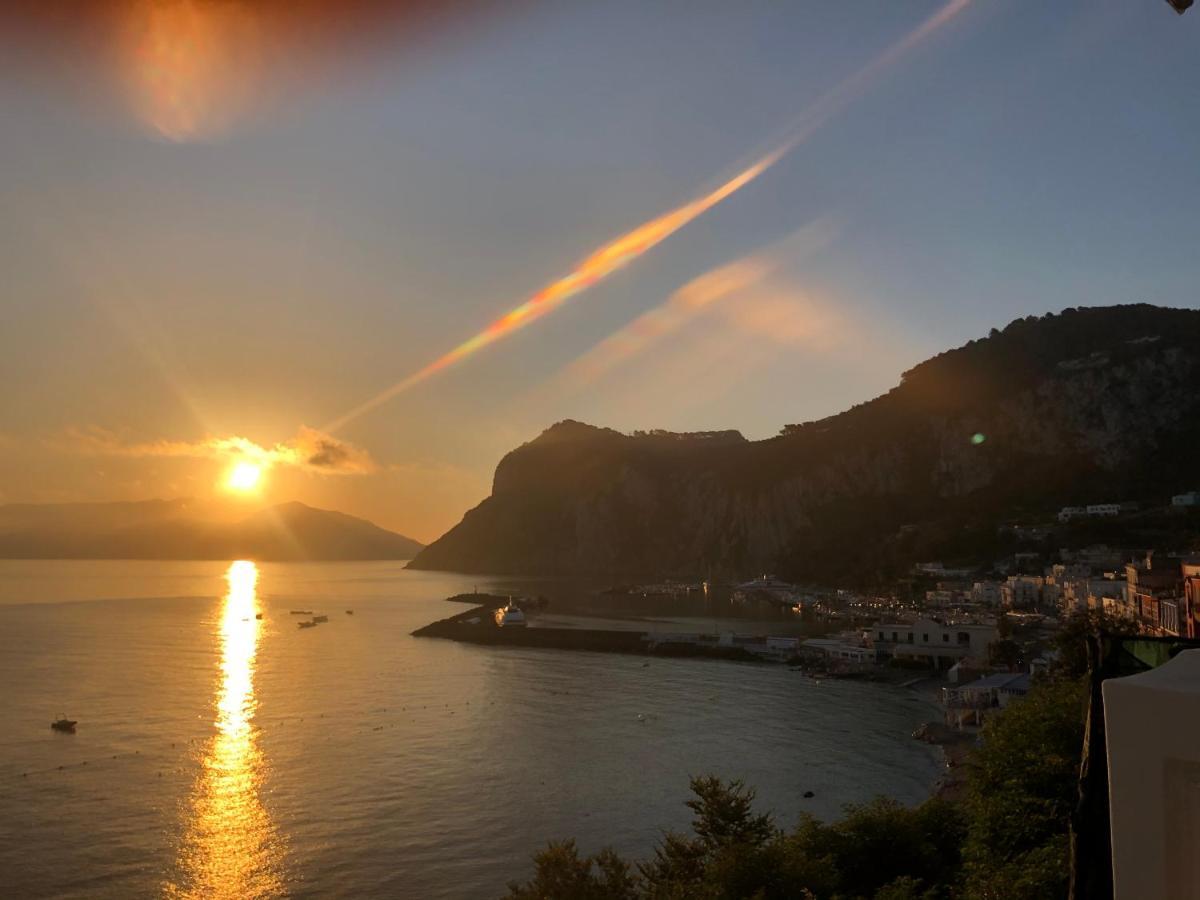 Appartement La Baia Di Napoli à Capri Extérieur photo