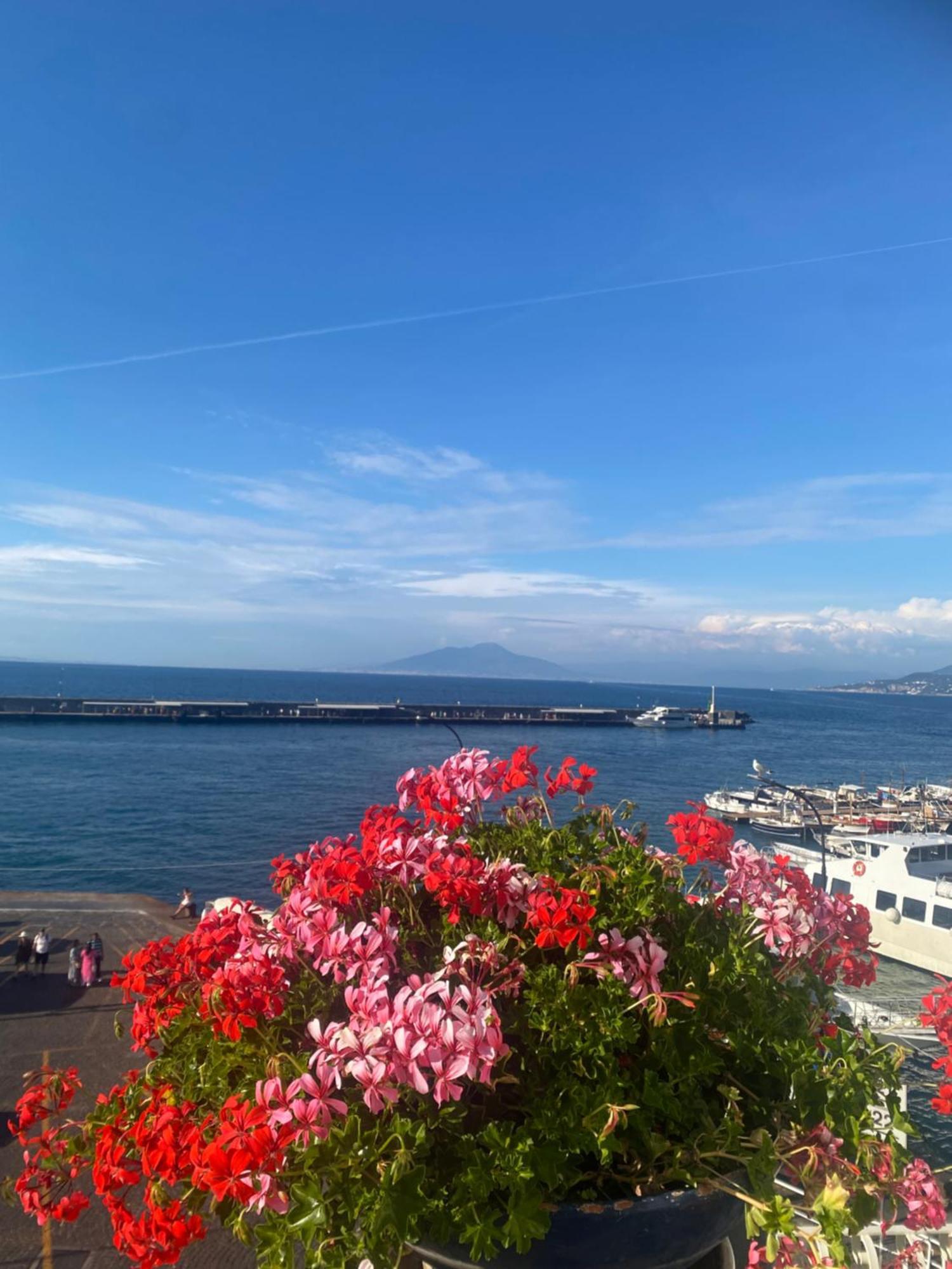 Appartement La Baia Di Napoli à Capri Extérieur photo