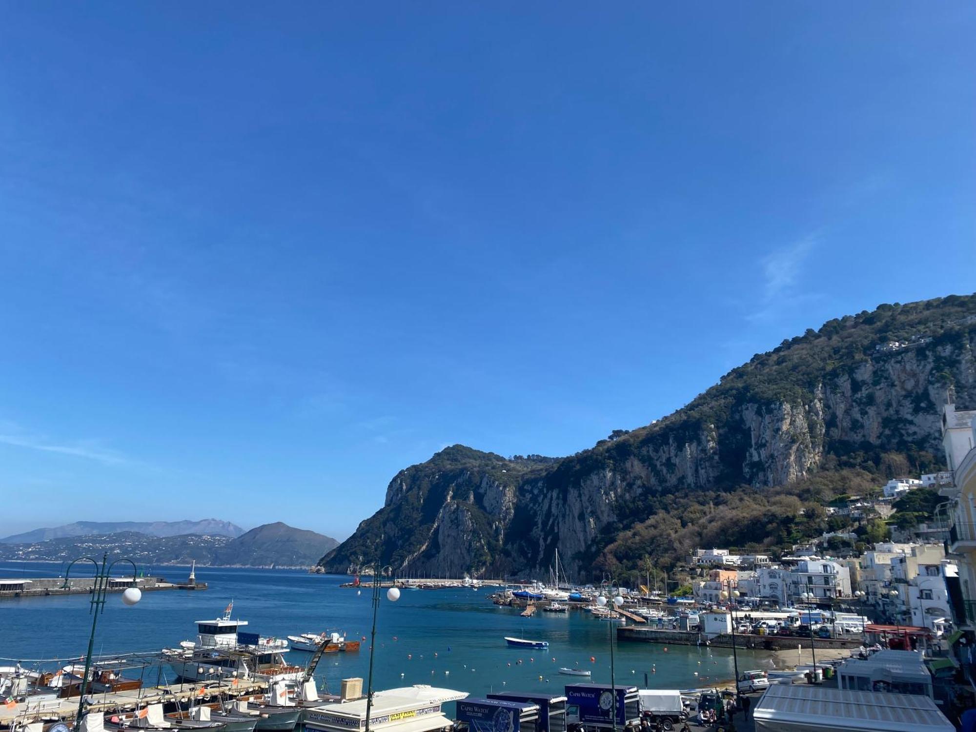 Appartement La Baia Di Napoli à Capri Extérieur photo